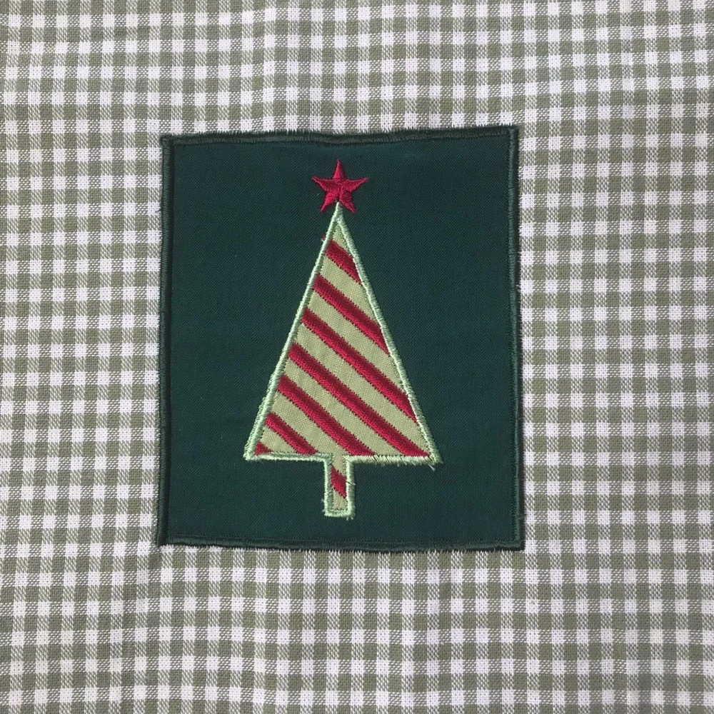 NEW Christmas Tree Appliquéd Cotton Tea Towel Decorative Useful Kitchen Gift